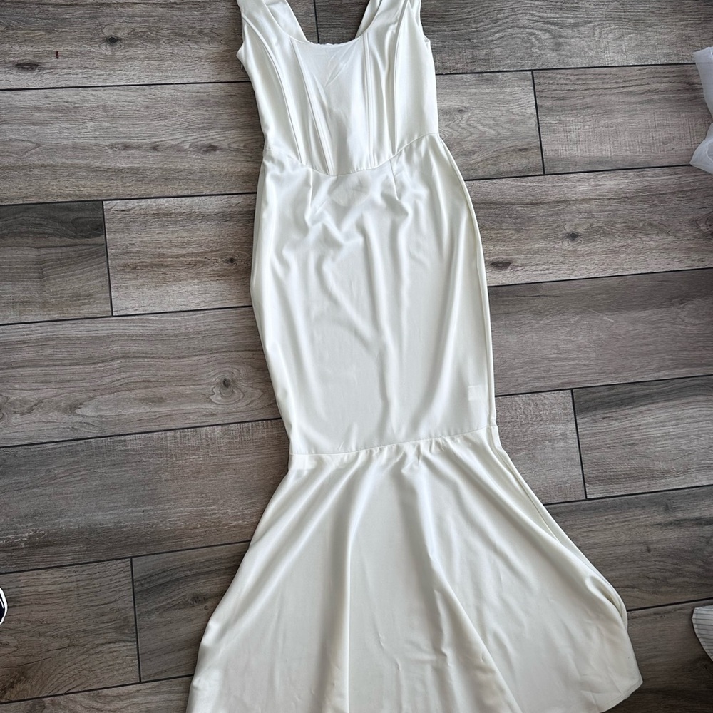 Boohoo Cream Maxi Dress